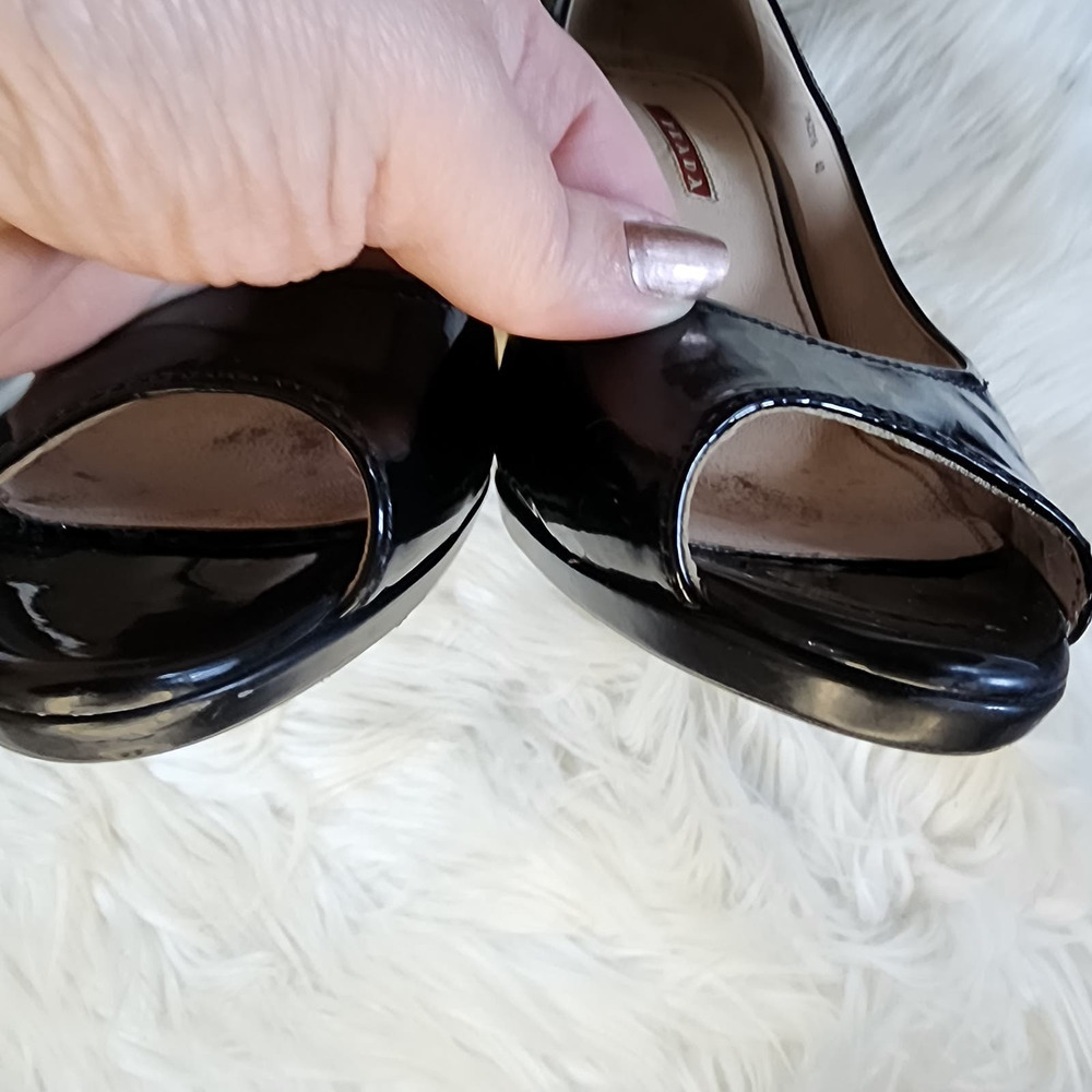 Prada Black Patent Leather Cork Wedge Heels Sz 40 - Picture 14 of 14